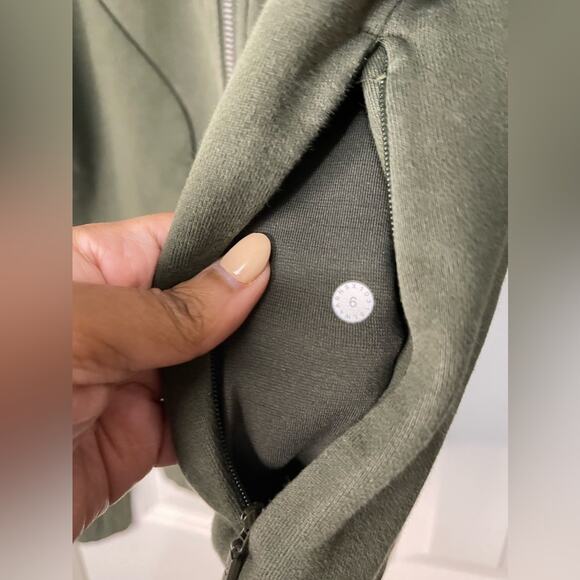 Lululemon Huddle & Hustle Hoodie Active Camo Green size 6 - Picture 5 of 9